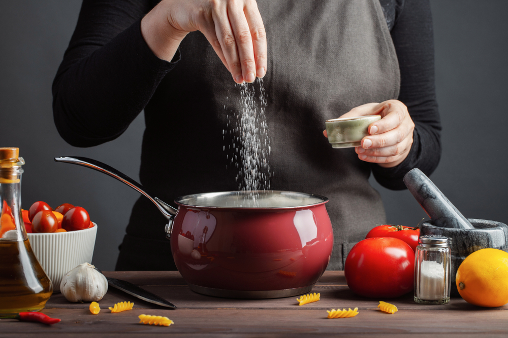 Why you don’t have to add too much salt to pasta water