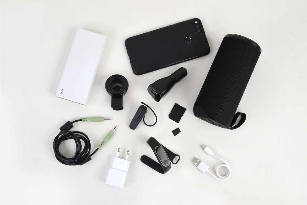 Glittering Extravagance: The Thriving Market of Luxury Smartphone Accessories